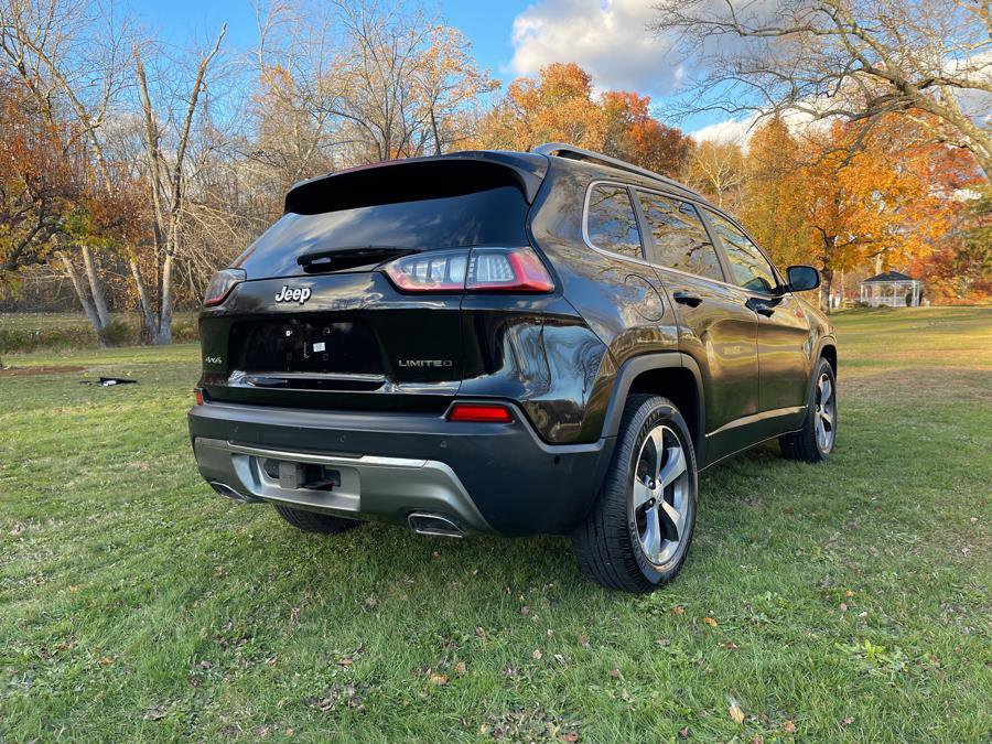 Used 2019 Jeep Cherokee Limited w/ Luxury Group image 24