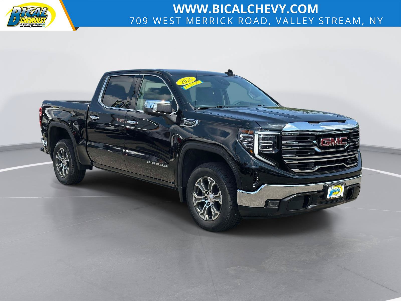 Used 2026 GMC Sierra 1500 SLT AWD/4WD image 1