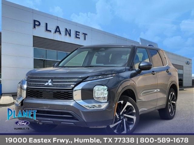 Used 2024 Mitsubishi Outlander SE FWD image 1