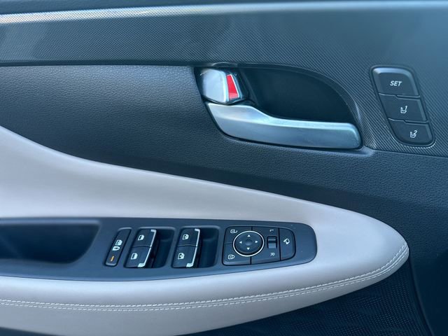 Used 2022 Hyundai Santa Fe Limited image 14