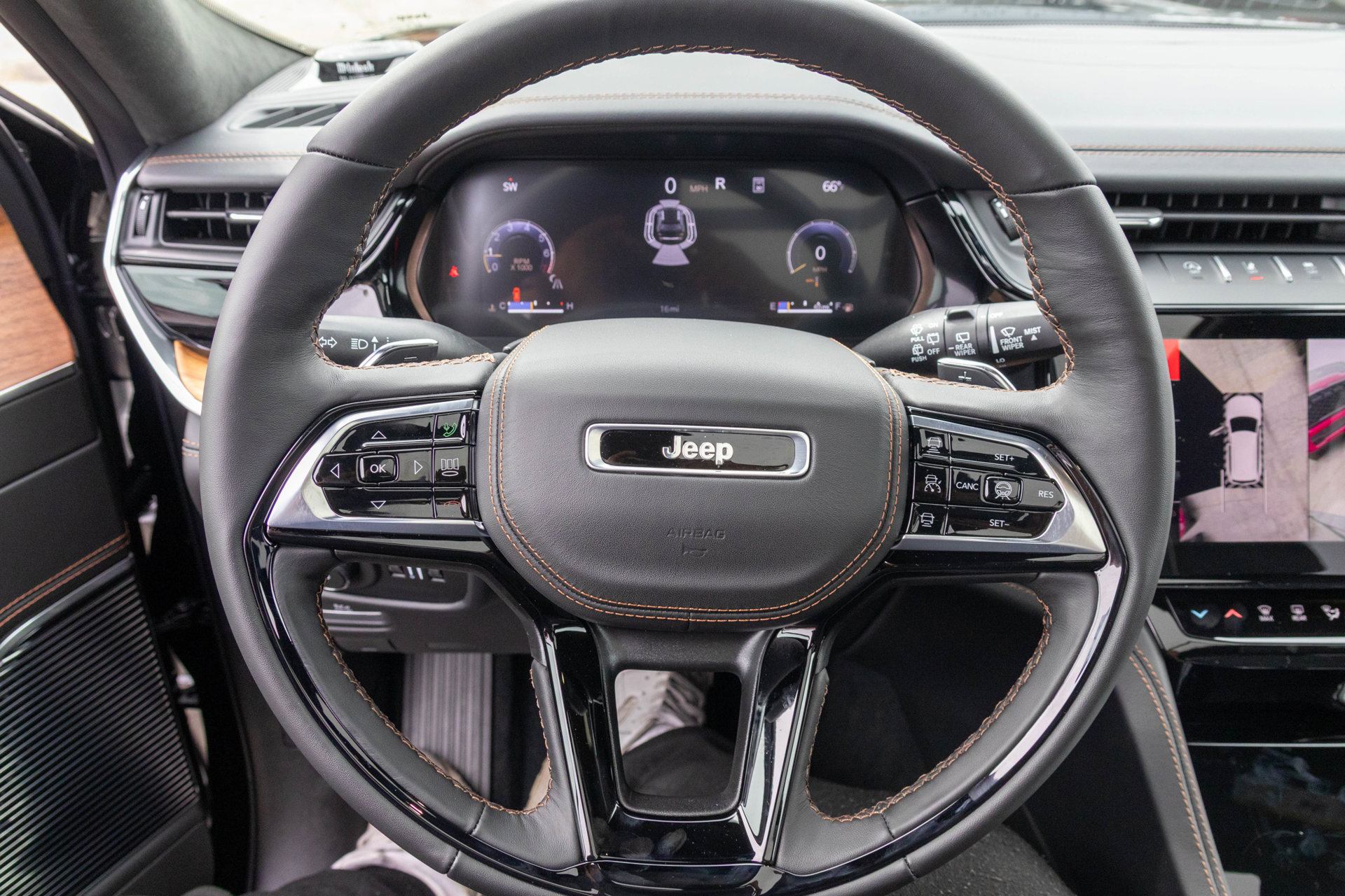 New 2027 Jeep Grand Cherokee Summit AWD/4WD image 31