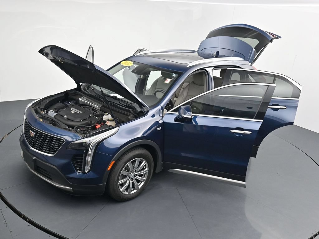 Used 2021 Cadillac XT4 Premium Luxury AWD/4WD image 40