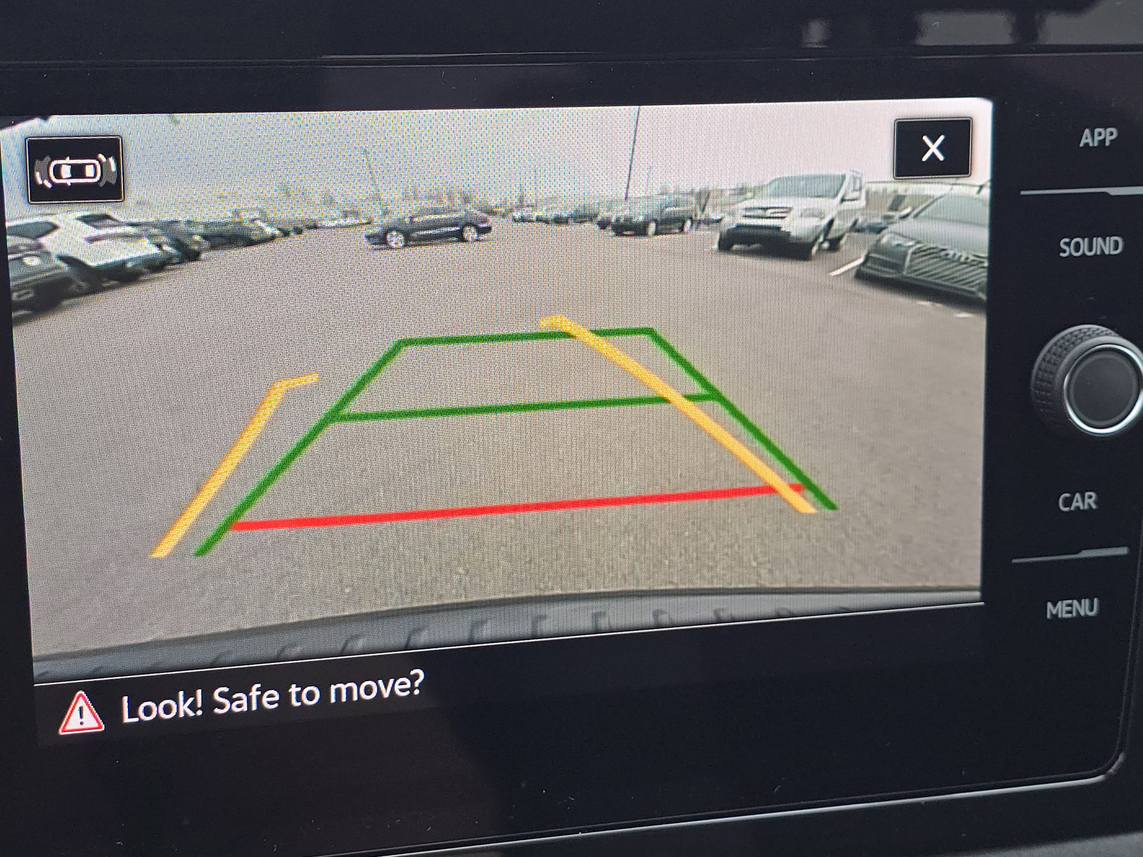 New 2025 Volkswagen Taos SE image 13