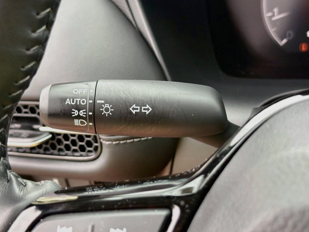 Used 2025 Honda HR-V EX-L image 23