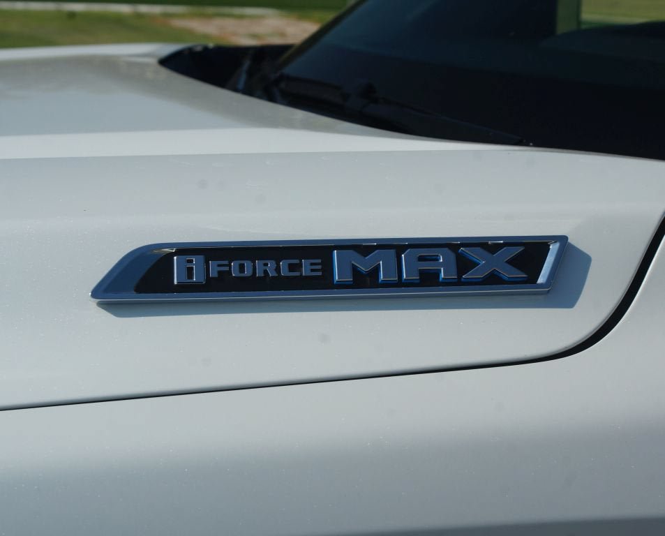 Used 2023 Toyota Sequoia Capstone AWD/4WD image 19