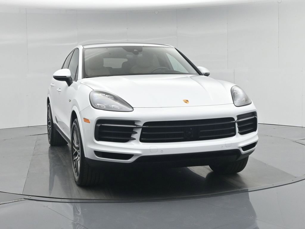 Used 2022 Porsche Cayenne E-Hybrid Coupe image 27