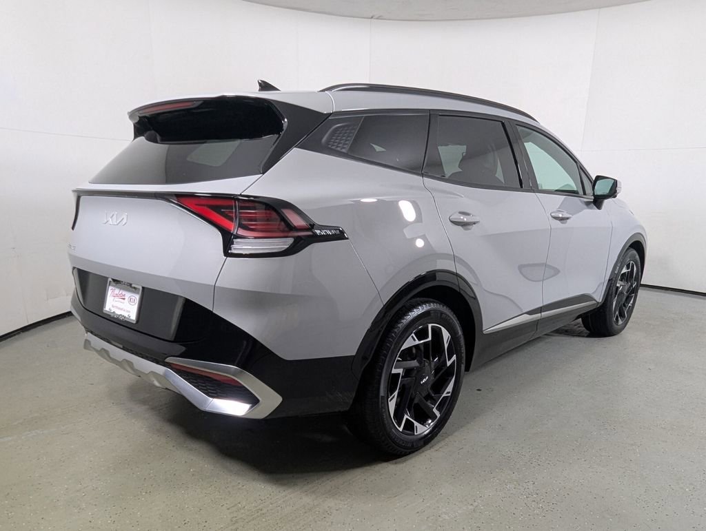Used 2024 Kia Sportage SX image 7