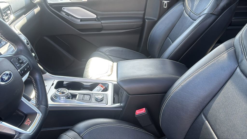 Used 2020 Ford Explorer ST w/ Premium Technology Package AWD/4WD image 24