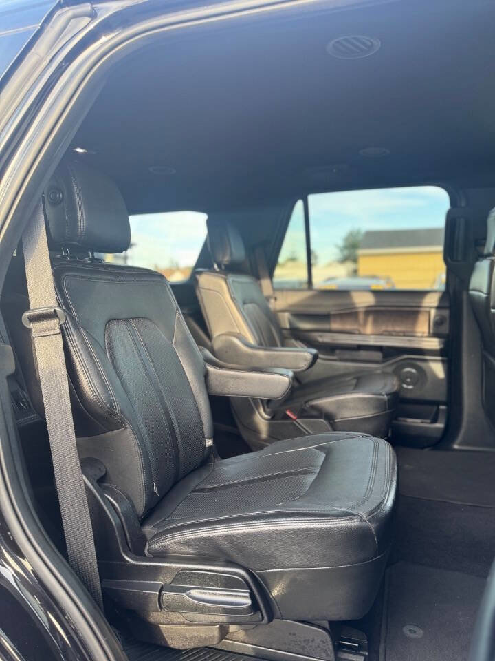 Used 2020 Ford Expedition Limited image 7