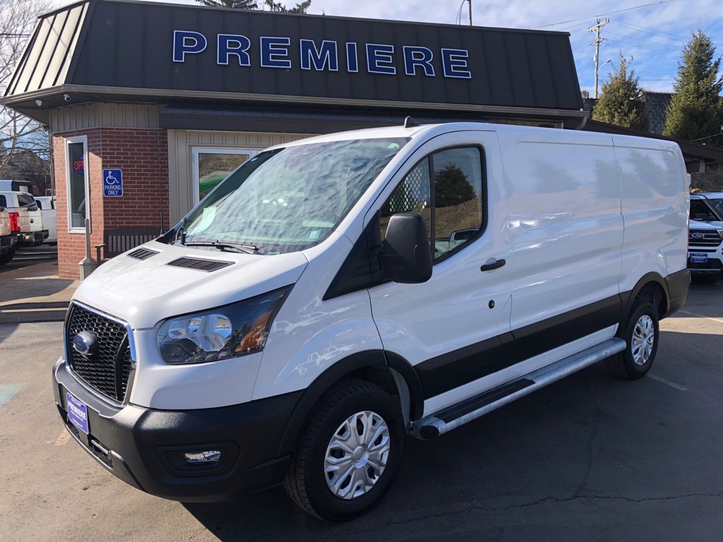 Used 2024 Ford Transit 250 Low Roof w/ Exterior Upgrade Package image 9