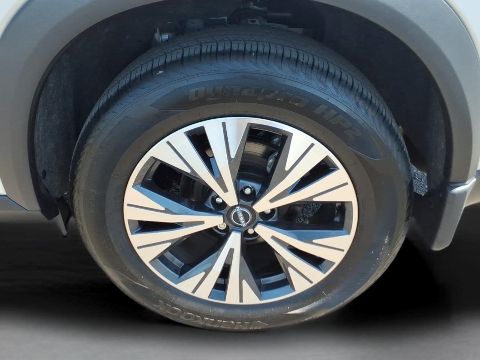 Certified 2023 Nissan Rogue SV w/ SV Premium B Package AWD/4WD image 10