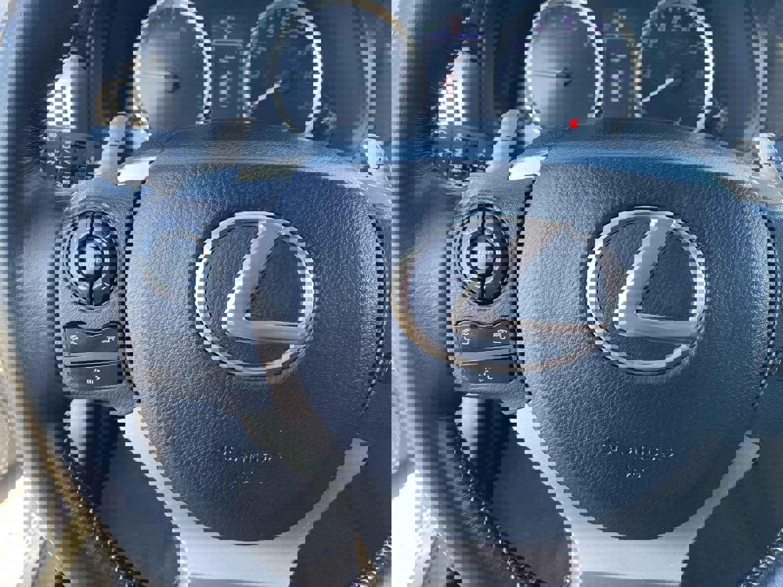 Used 2016 Lexus IS 200t image 25