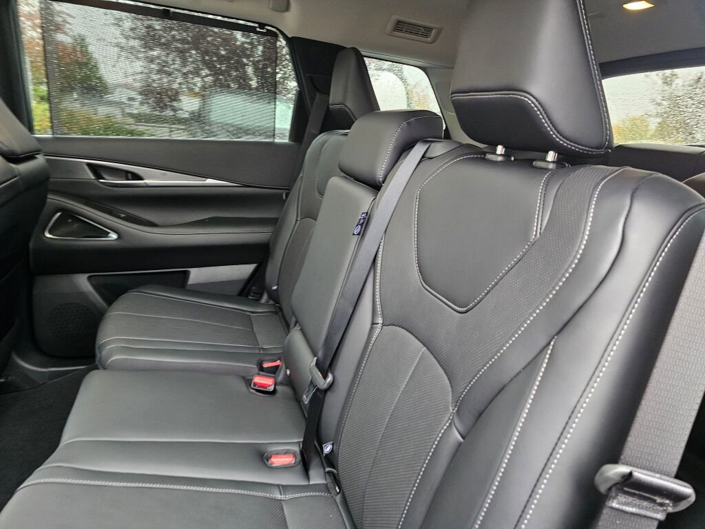 New 2026 INFINITI QX60 Luxe image 22