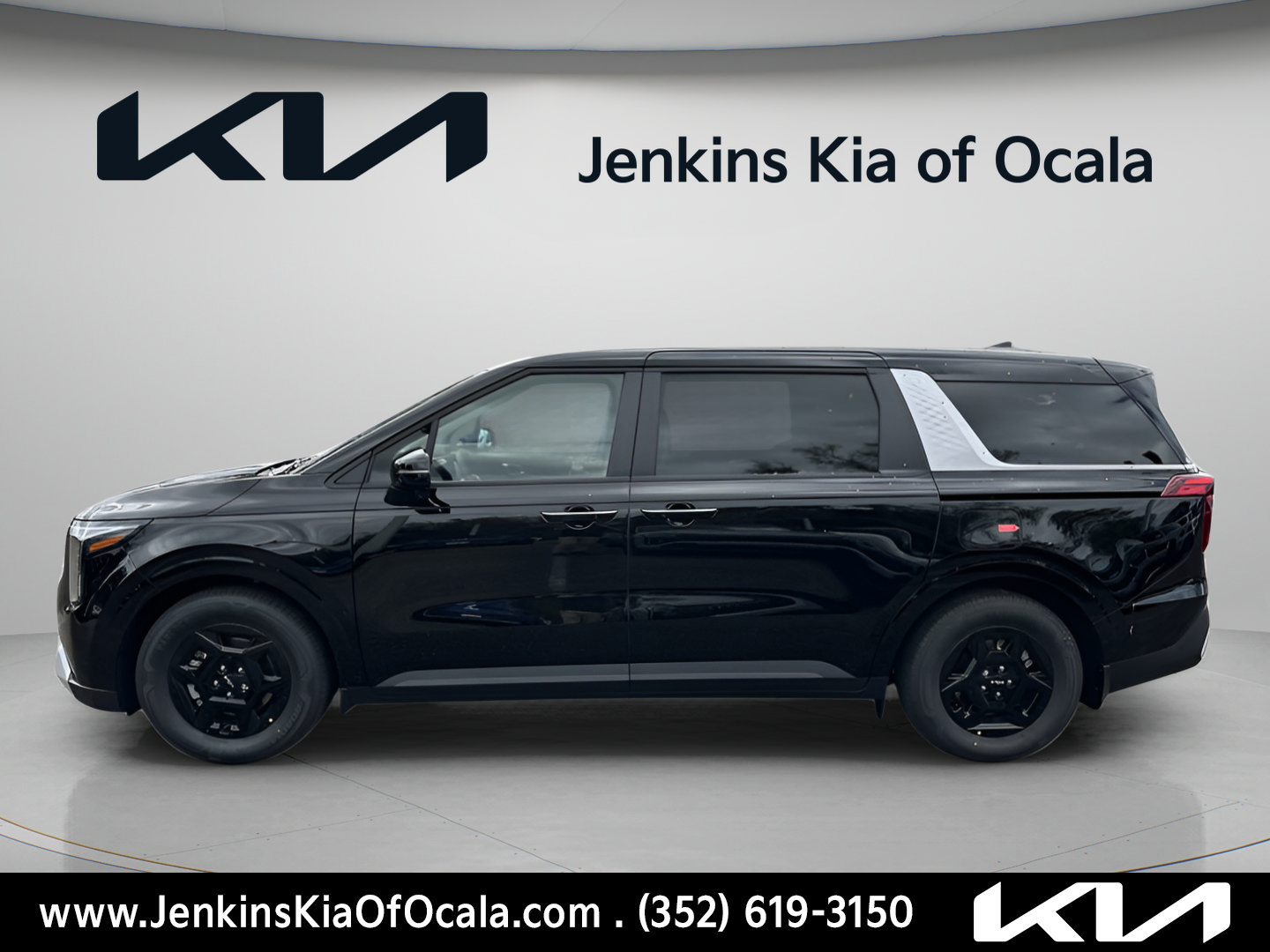 New 2026 Kia Carnival FWD image 5