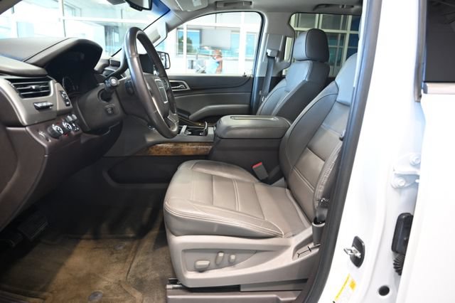 Used 2016 GMC Yukon Denali w/ Open Road Package AWD/4WD image 8