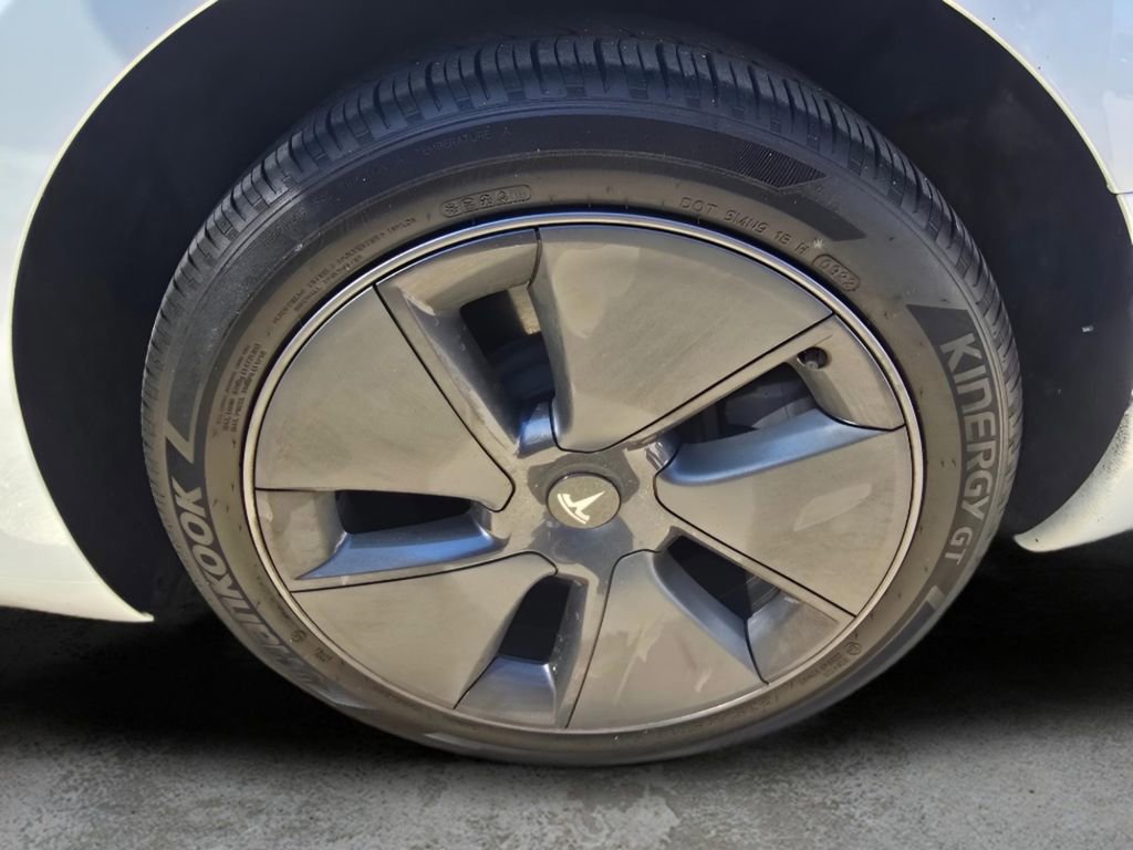Used 2022 Tesla Model 3 Long Range image 7