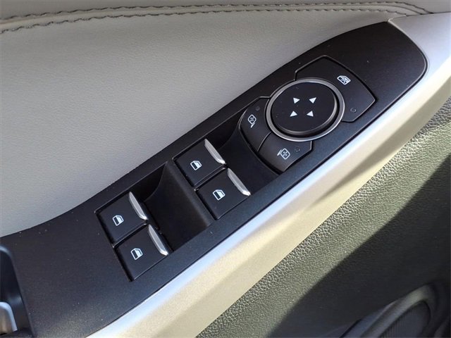 Used 2021 Ford Explorer XLT w/ Equipment Group 202A image 16