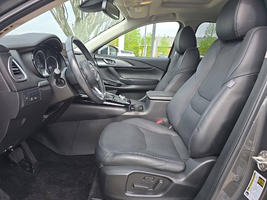 Used 2023 MAZDA CX-9 Touring image 14