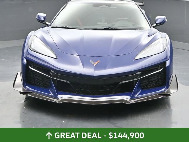 Used 2025 Chevrolet Corvette Z06 w/ Z07 Performance Package image 4