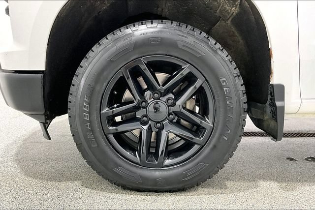 Used 2022 Chevrolet Silverado 1500 W/T w/ WT Value Package AWD/4WD image 45