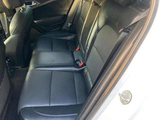 Used 2019 Kia Stinger GT1 AWD/4WD image 18
