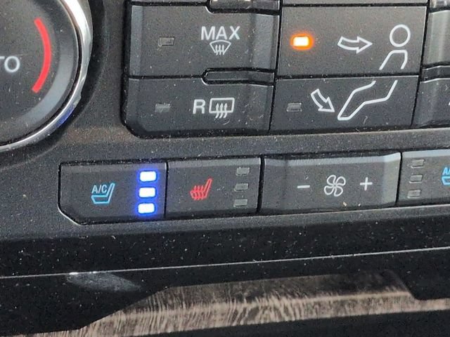 Used 2017 Ford F250 Lariat w/ Chrome Package AWD/4WD image 22