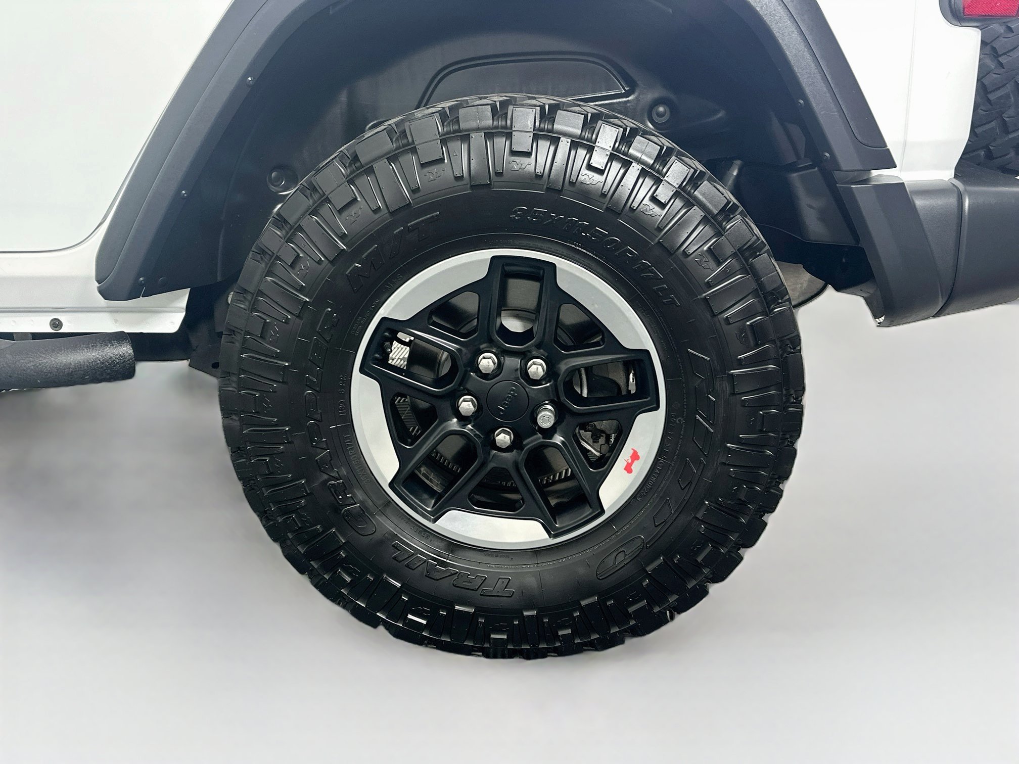 Used 2019 Jeep Wrangler Unlimited Rubicon AWD/4WD image 11
