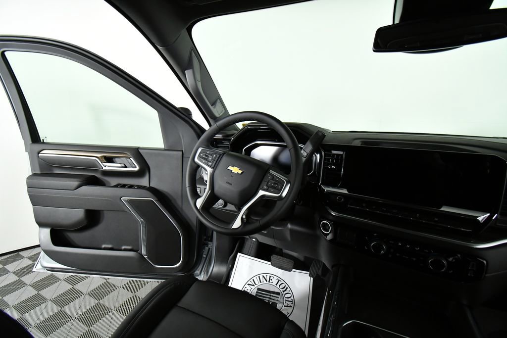 New 2026 Chevrolet Silverado 3500 LT w/ Safety Package image 20