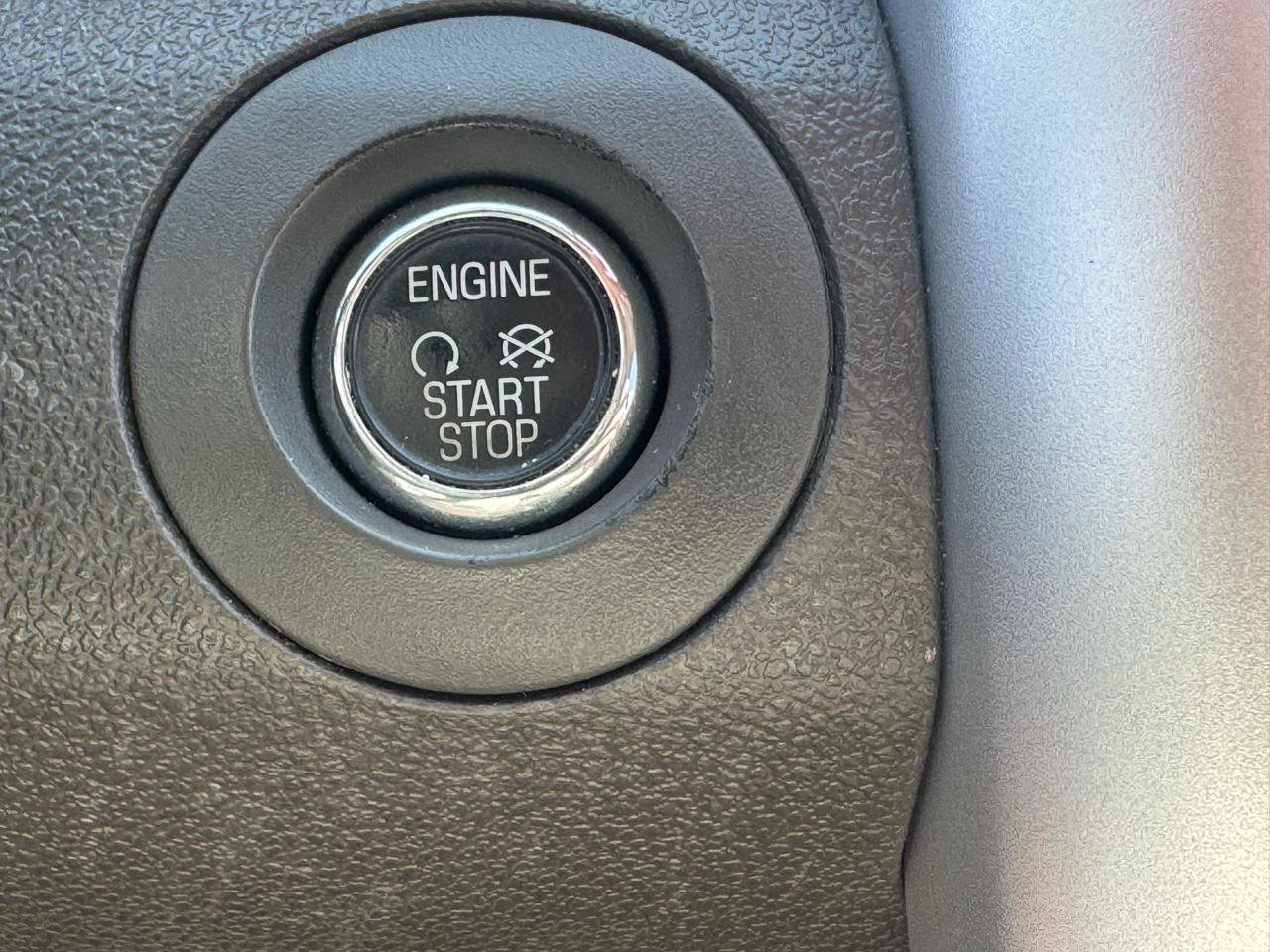 Used 2012 Ford Edge Limited FWD image 39