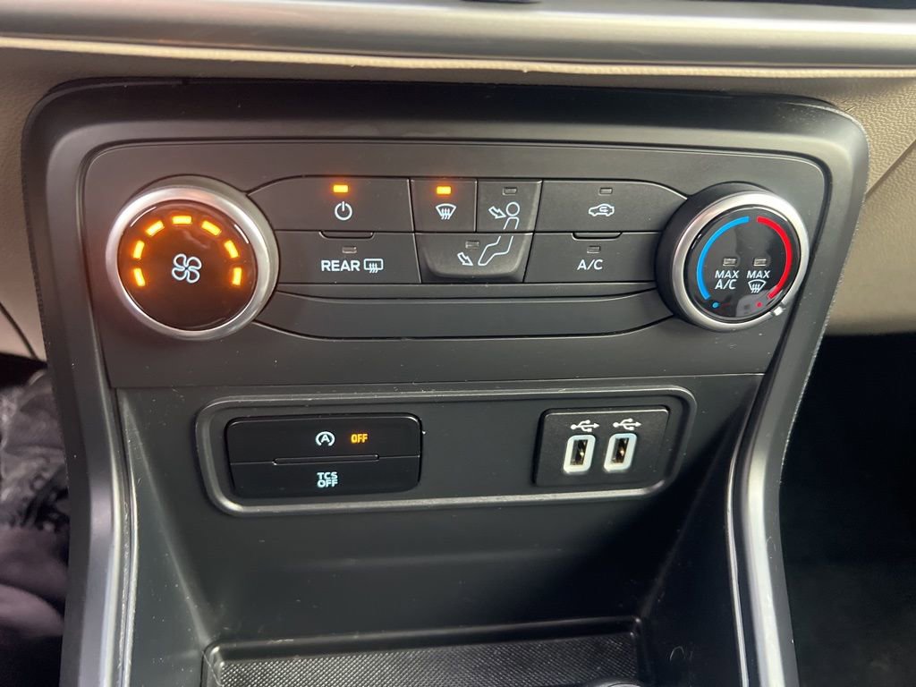 Used 2018 Ford EcoSport S image 54