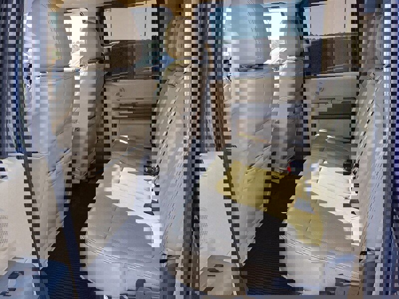 Used 2014 Ford F350 Lariat w/ Lariat Ultimate Package image 6