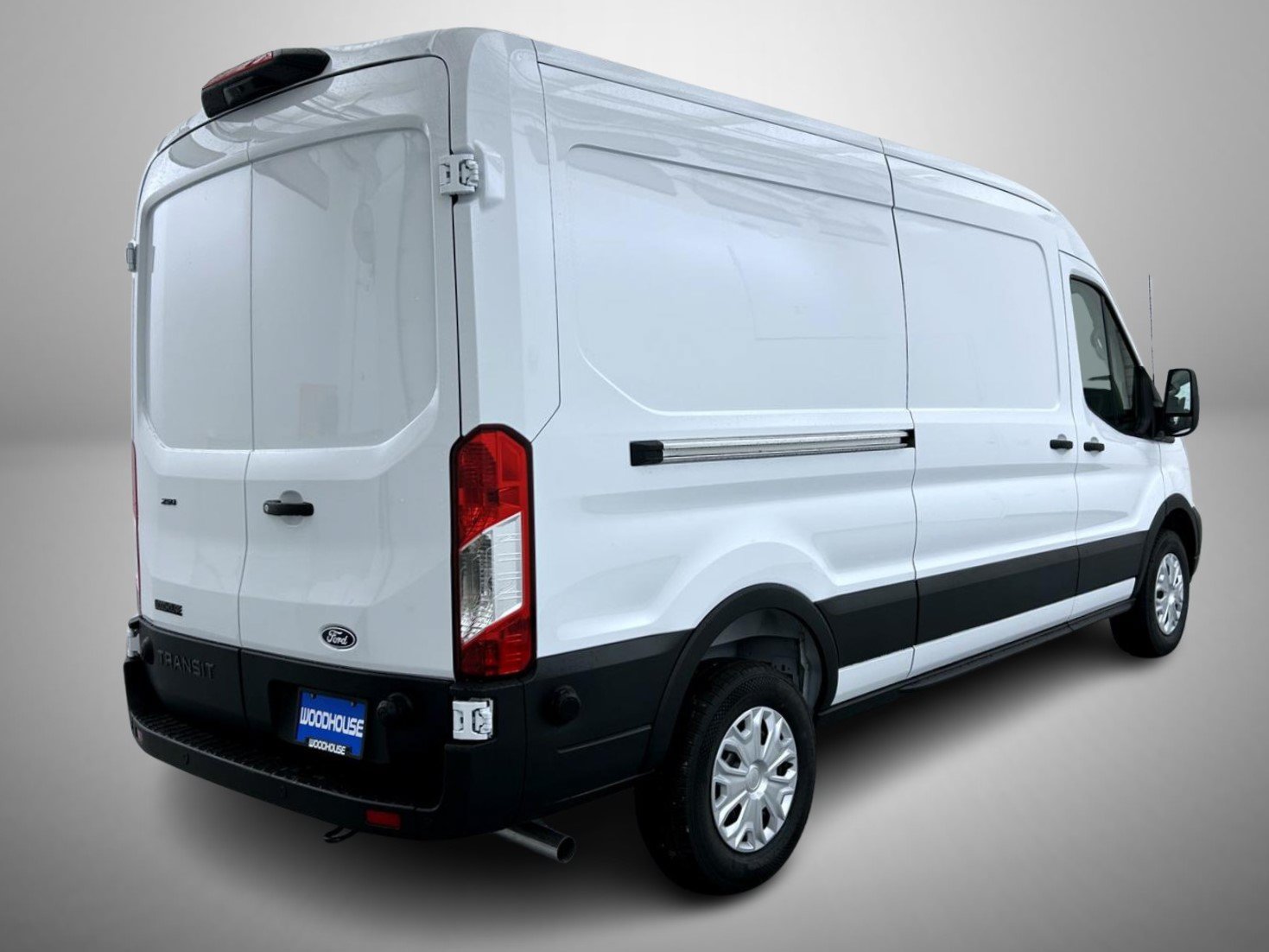 New 2027 Ford Transit 250 148 Medium Roof w/ Load Area Protection Package RWD image 5
