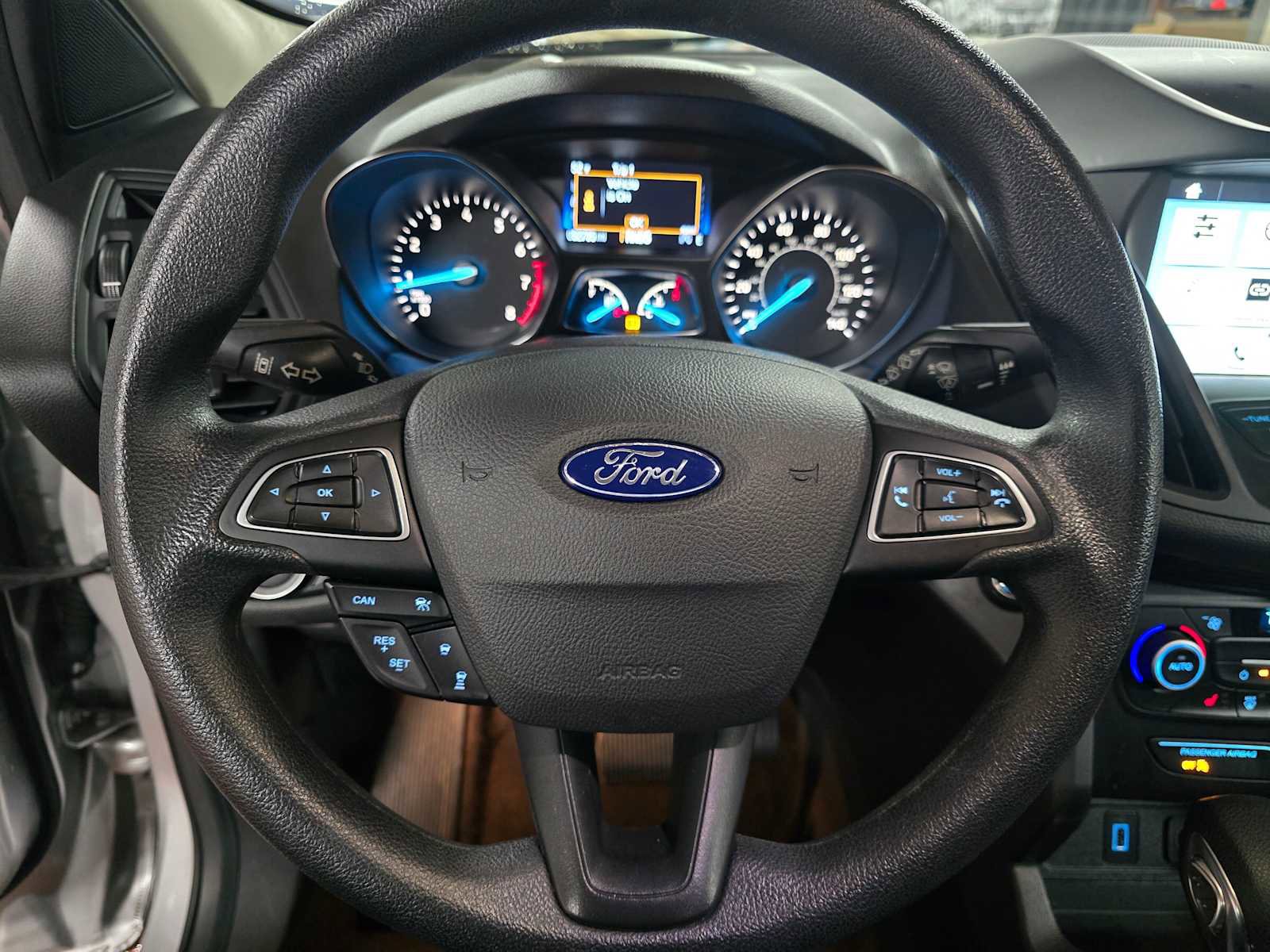 Used 2019 Ford Escape SE image 26