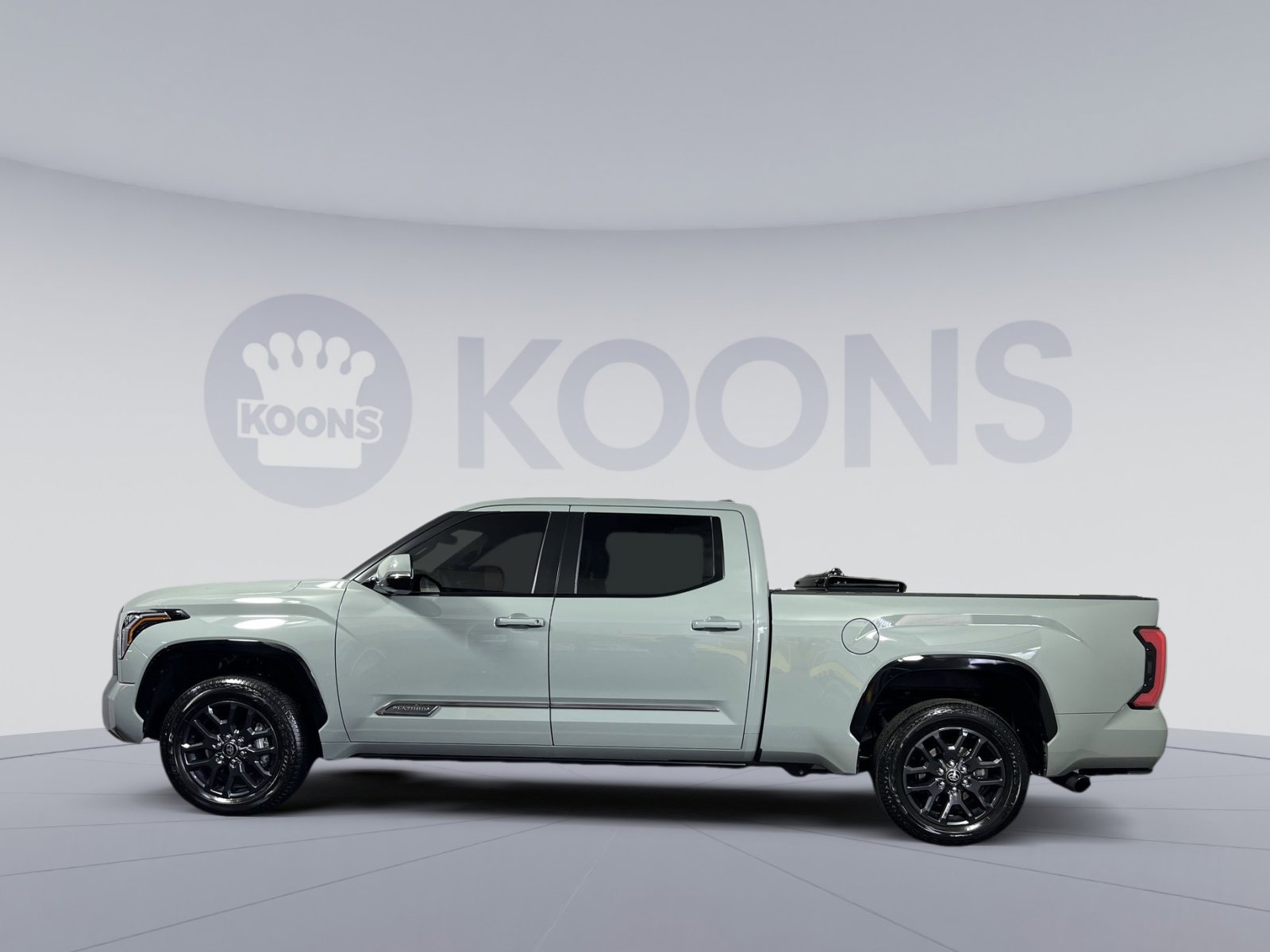 Used 2025 Toyota Tundra Platinum image 7
