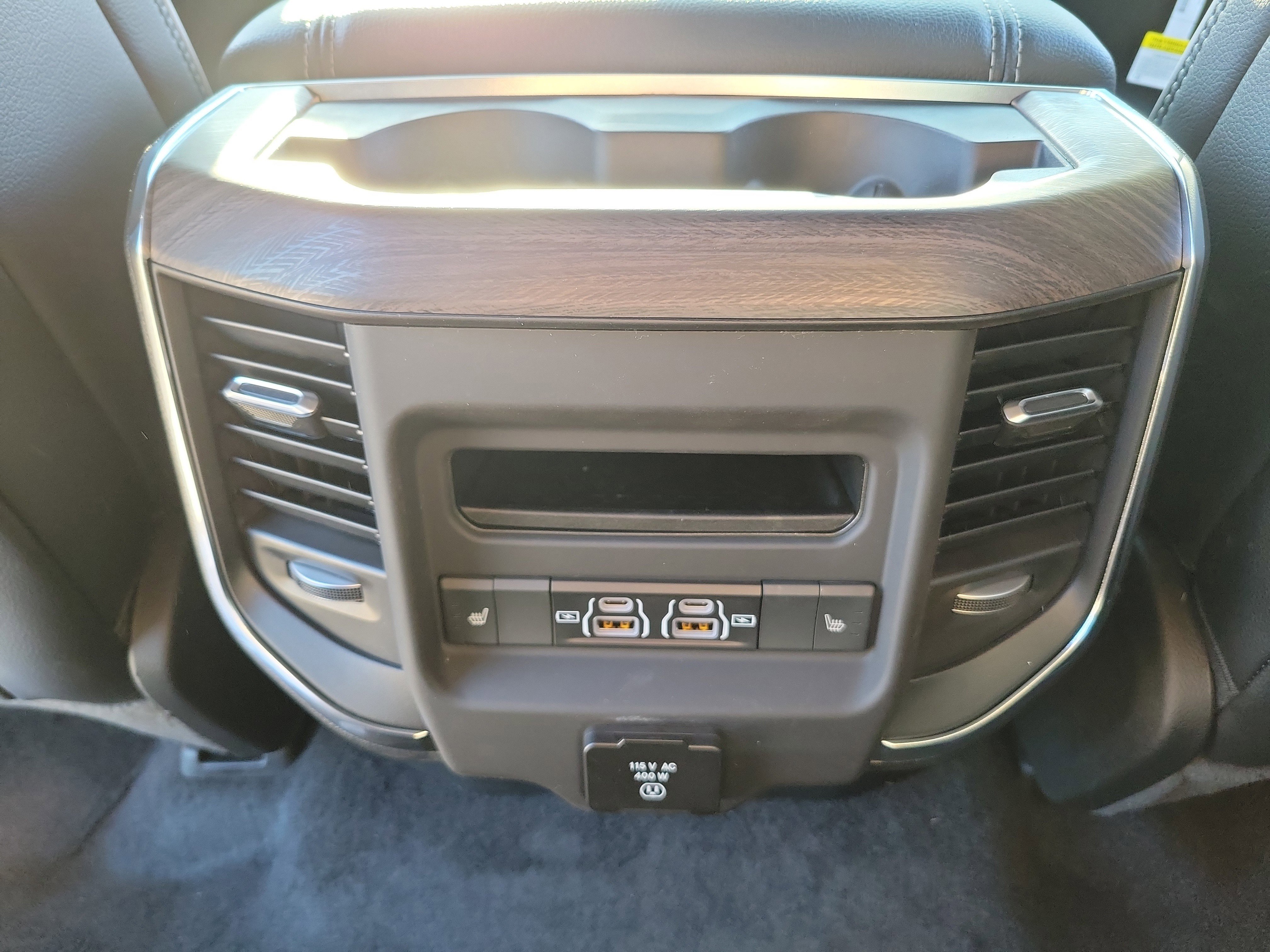 New 2026 RAM 1500 Laramie w/ Laramie Preferred Package image 10
