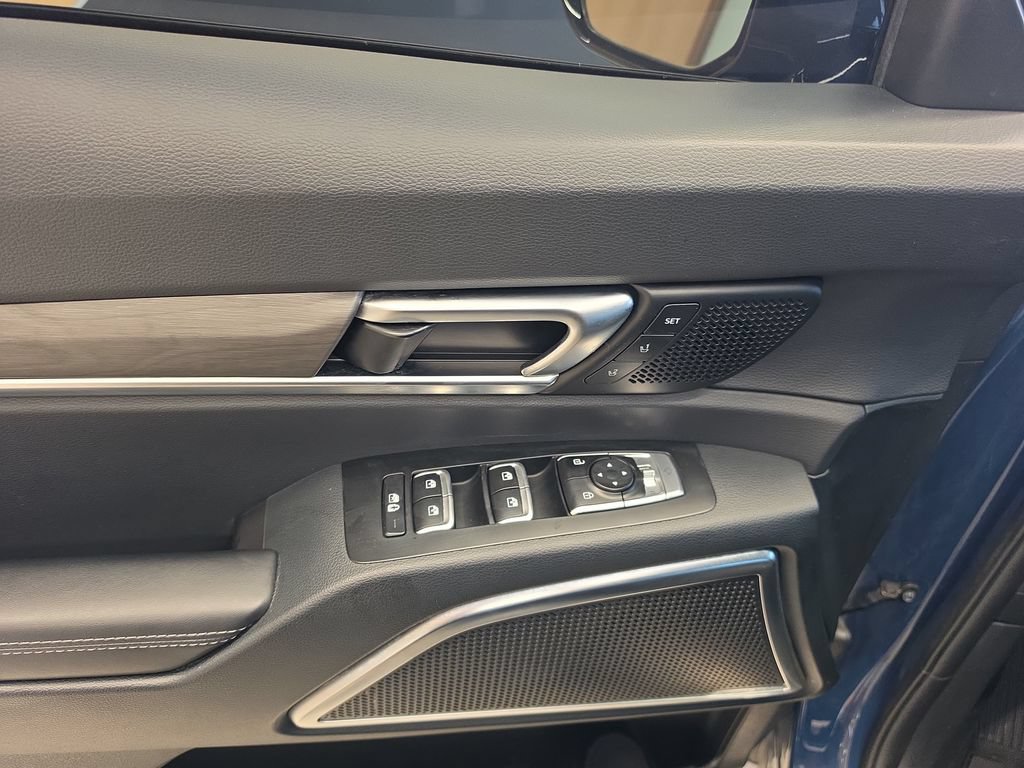 Certified 2024 Kia Telluride SX Prestige X-Line AWD/4WD image 18