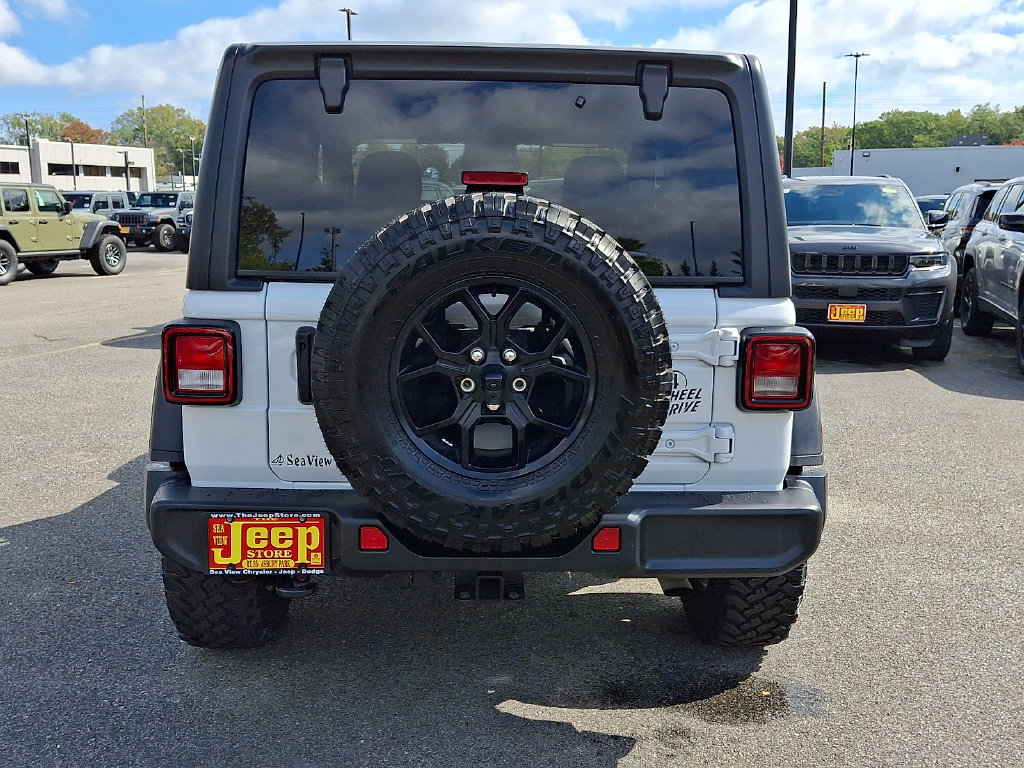 Certified 2025 Jeep Wrangler Sport AWD/4WD image 5