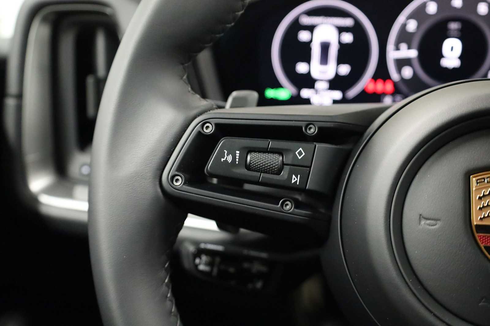 New 2026 Porsche Cayenne Coupe image 27