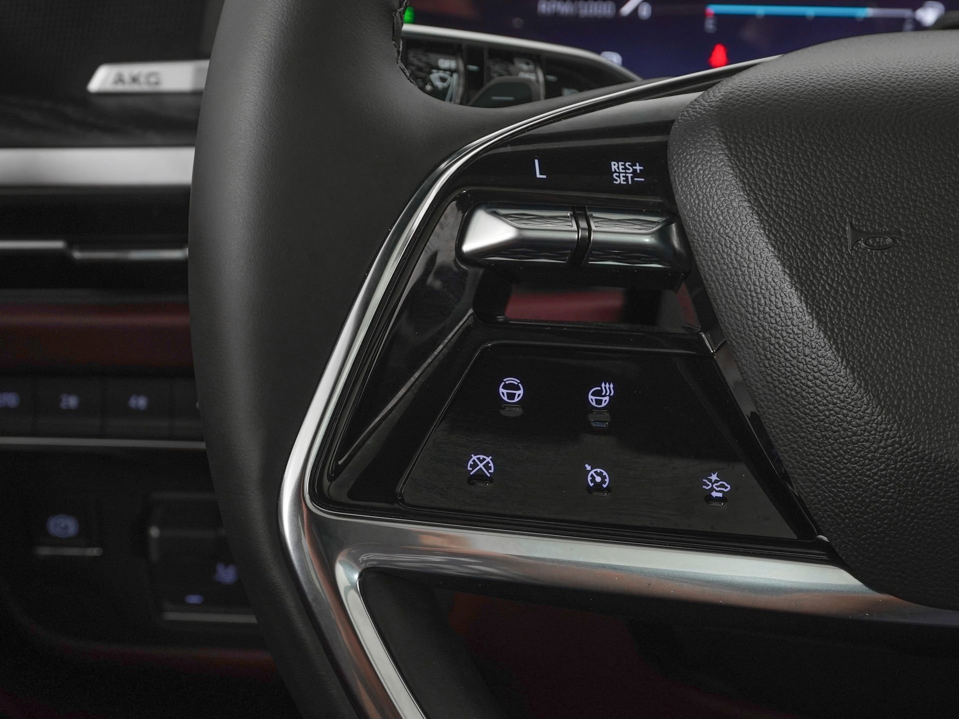 Used 2026 Cadillac Escalade Sport w/ Touring Package image 22