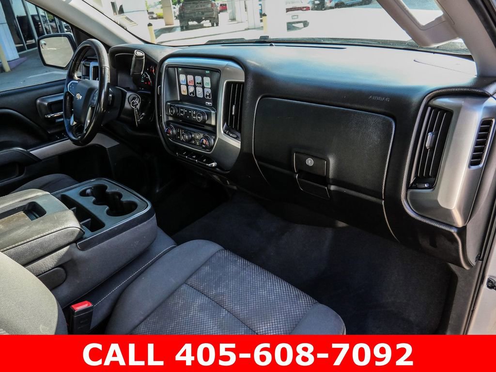 Used 2018 Chevrolet Silverado 1500 LT w/ Texas Edition AWD/4WD image 16