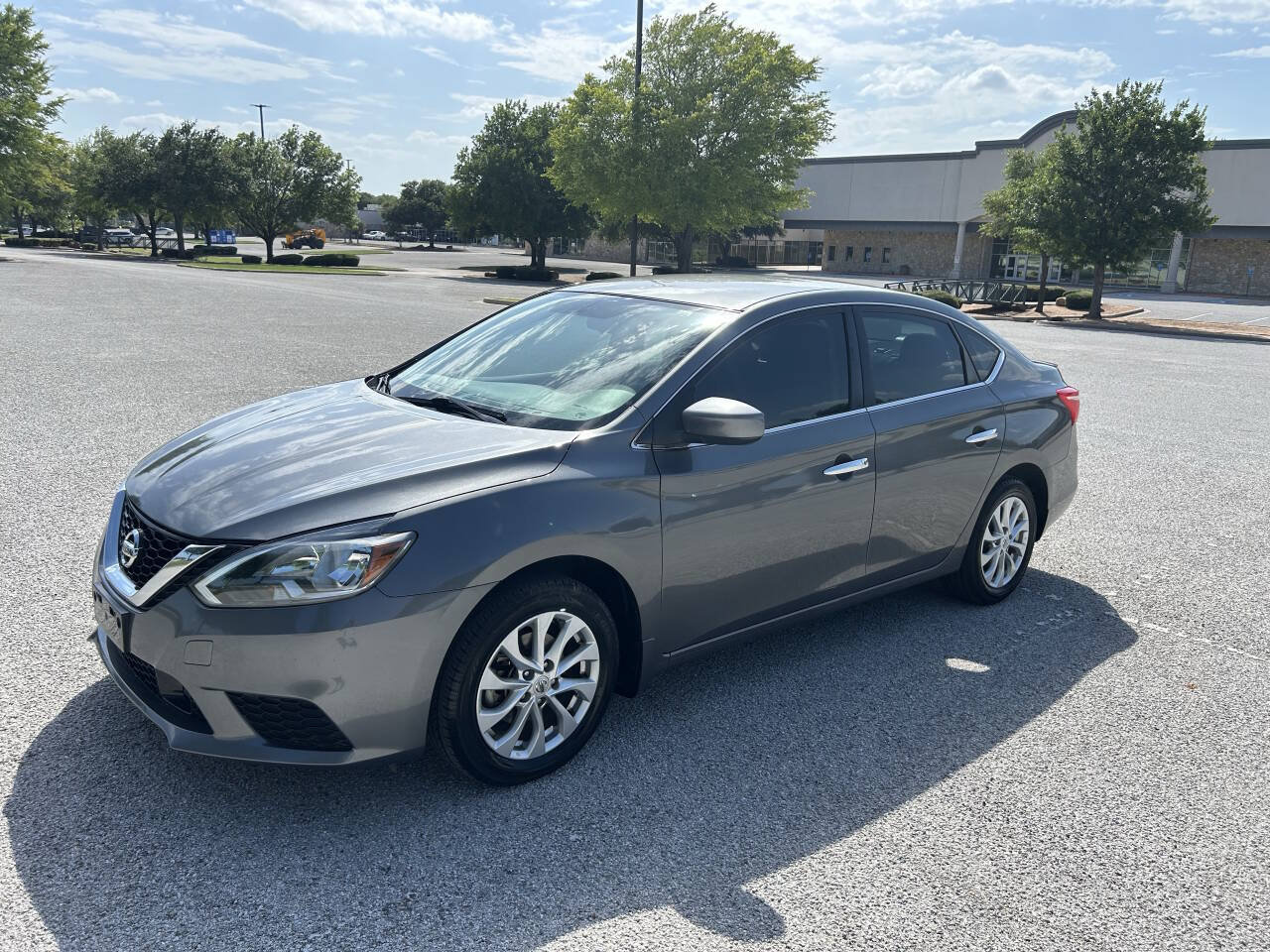 Used 2019 Nissan Sentra S w/ Appearance Package FWD image 8