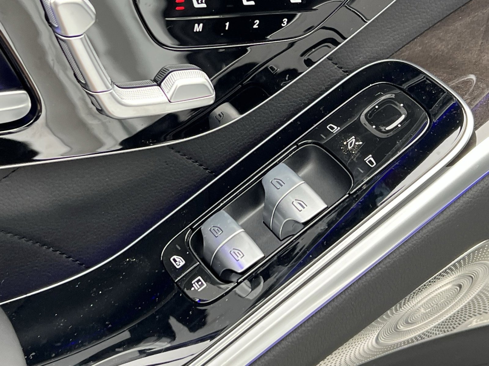 New 2026 Mercedes-Benz S 580 4MATIC Sedan image 13