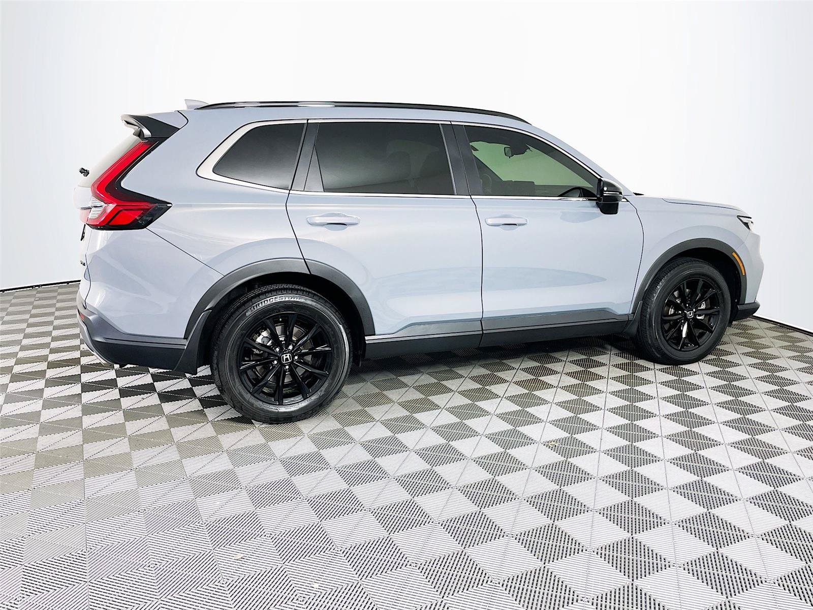 Used 2023 Honda CR-V Sport image 11