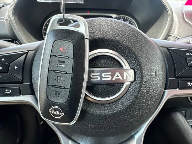Used 2024 Nissan Sentra SV FWD image 32