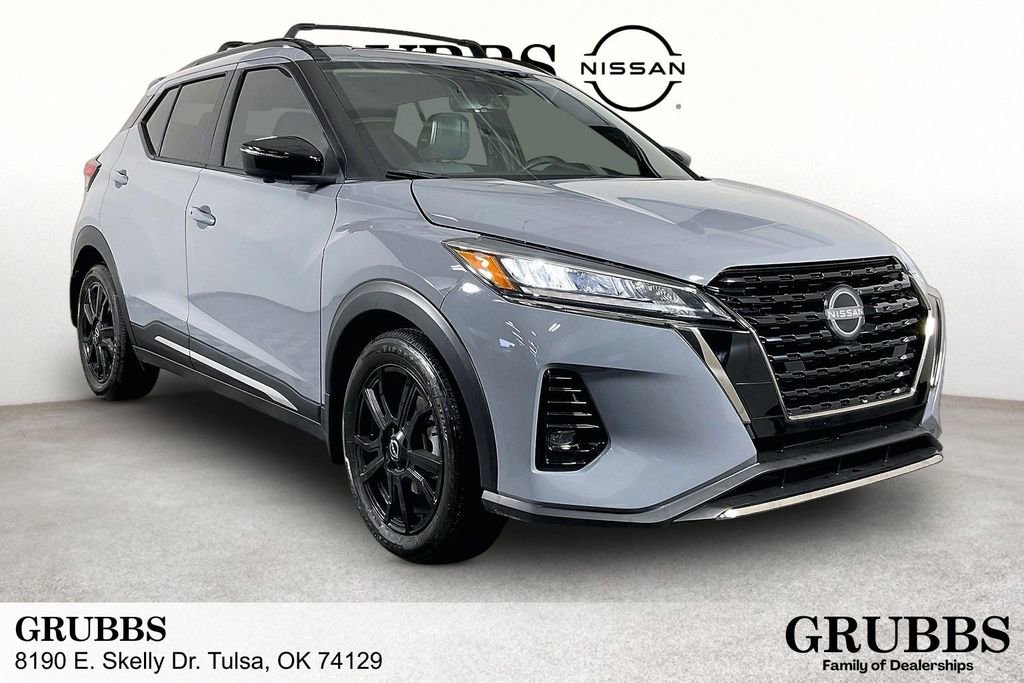 Certified 2024 Nissan Kicks SR w/ SR Premium Package FWD image 1