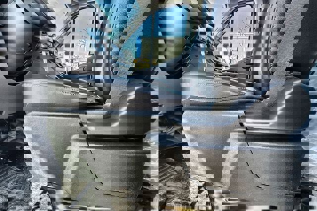 New 2025 Ford Transit 250 148 Medium Roof image 12