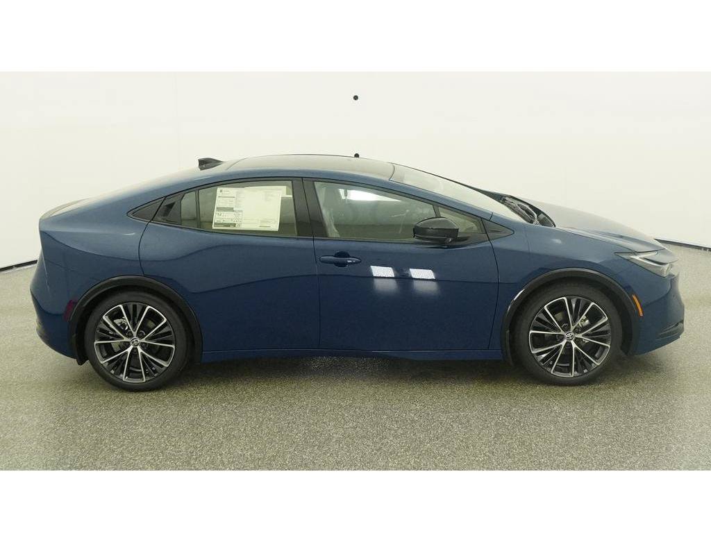 New 2026 Toyota Prius Limited FWD image 11
