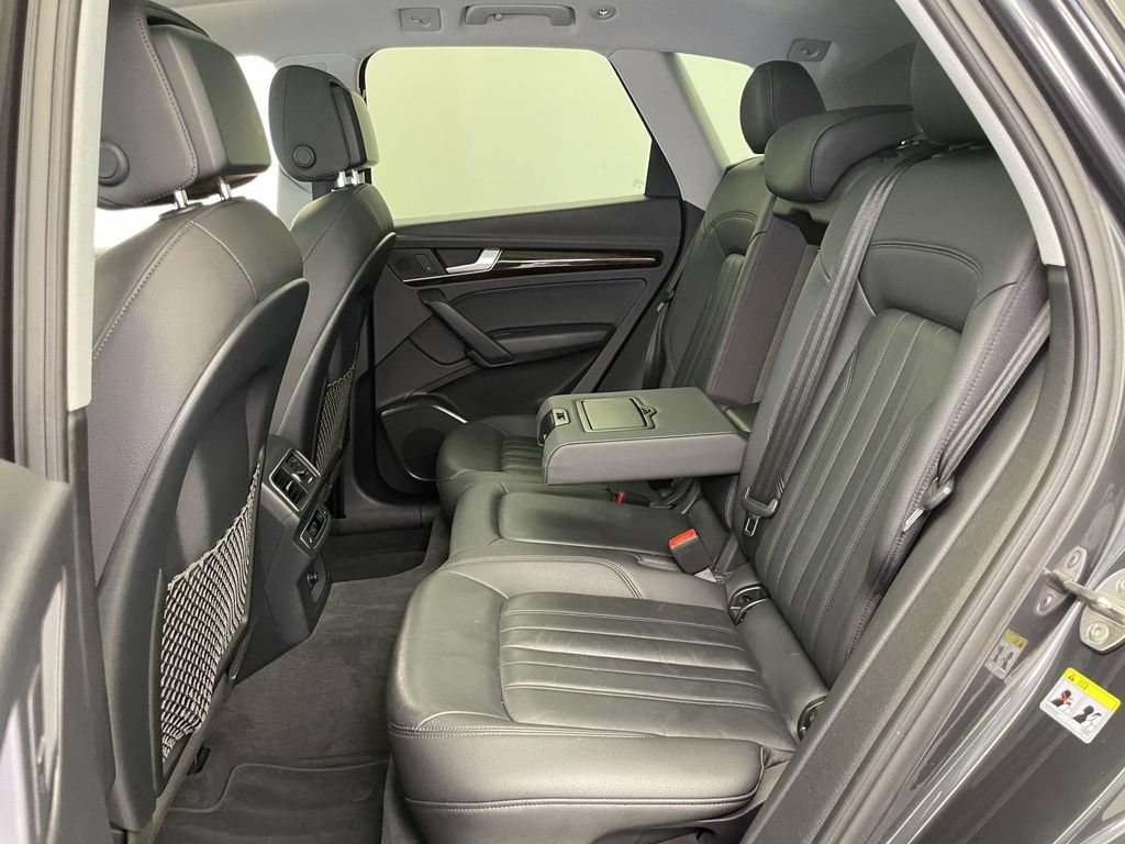 Used 2018 Audi Q5 2.0T Premium Plus w/ Premium Plus Package AWD/4WD image 19