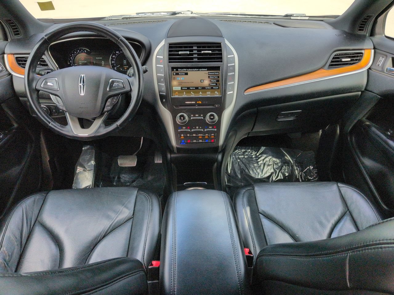 Certified 2019 Lincoln MKC Reserve w/ MKC Technology Package FWD image 15