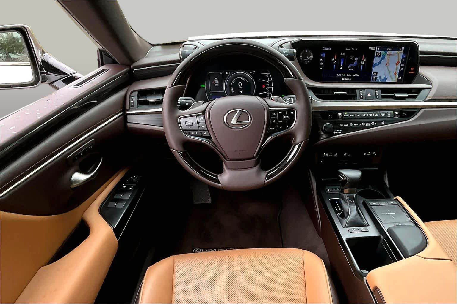 Used 2019 Lexus ES 300h w/ Premium Package FWD image 6